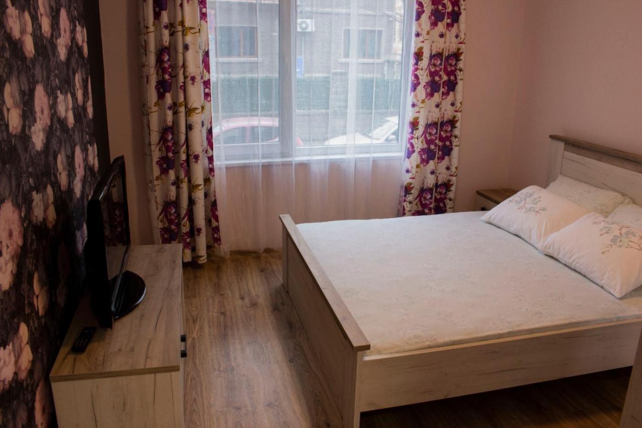 Ultraviolet Apartment Varna Ngoại thất bức ảnh